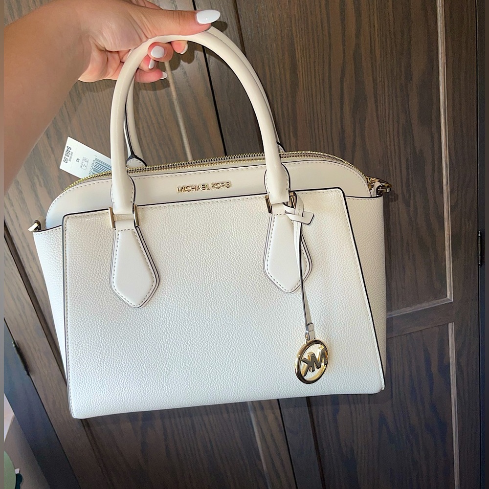 Michael Kors purse- brand new with tags
